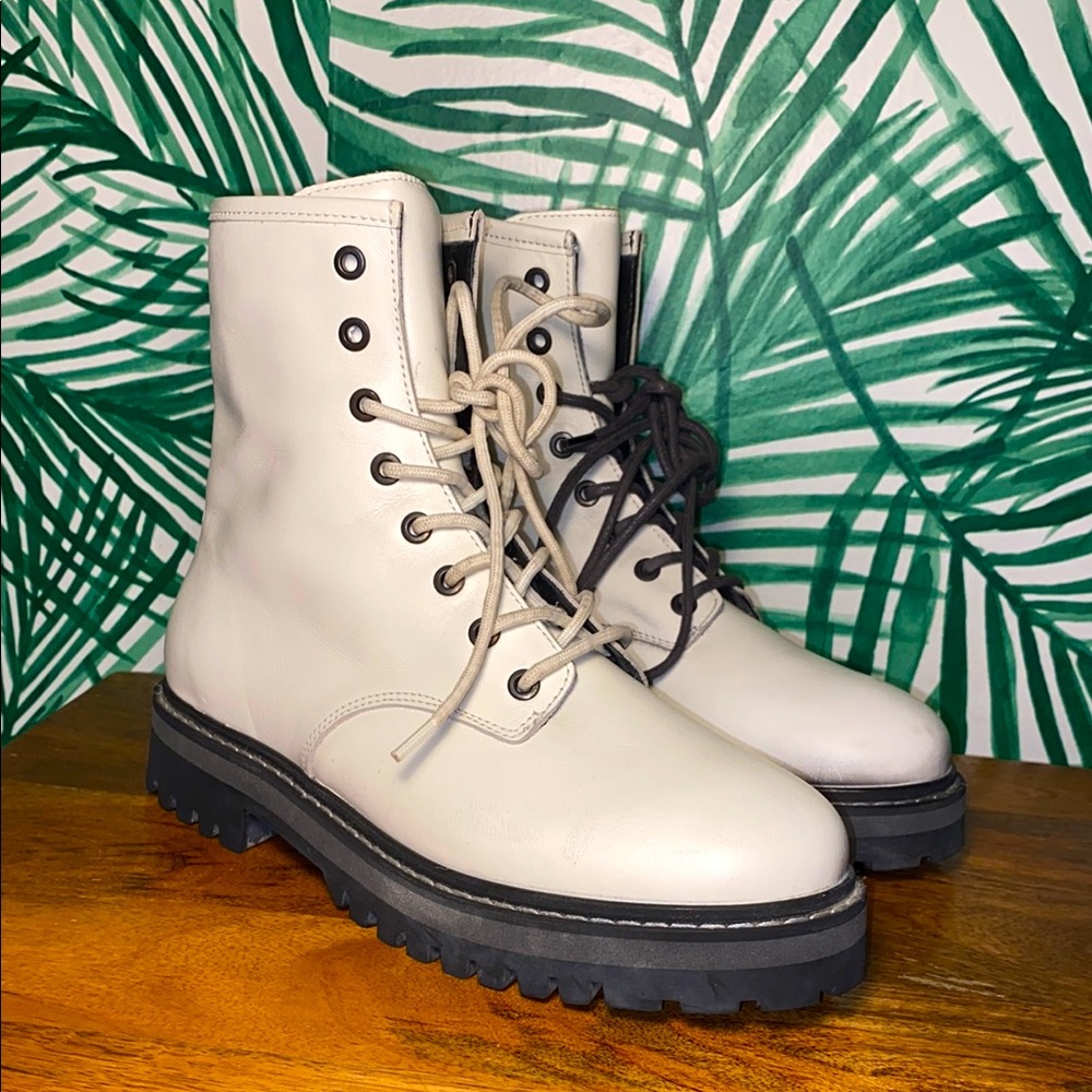 Thursday Boots Distressed Bone White Combat Style Zip Boots Women’s 6.5
